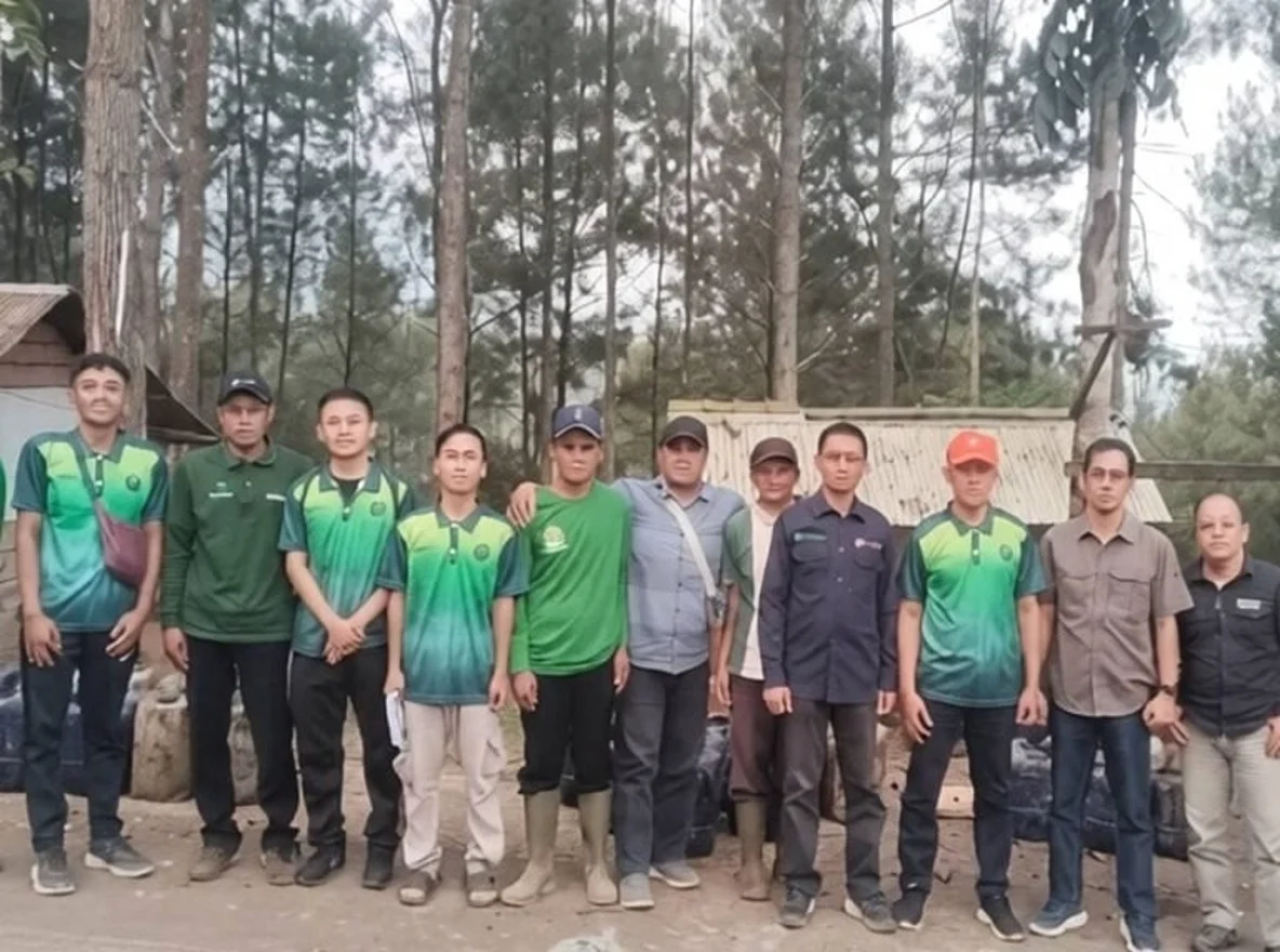 Berdayakan Masyarakat Desa Hutan, Perhutani Banyumas Barat Gelar Pembinaan dan Sinergi Bersama Para Penyadap RPH Dayeuhluhur